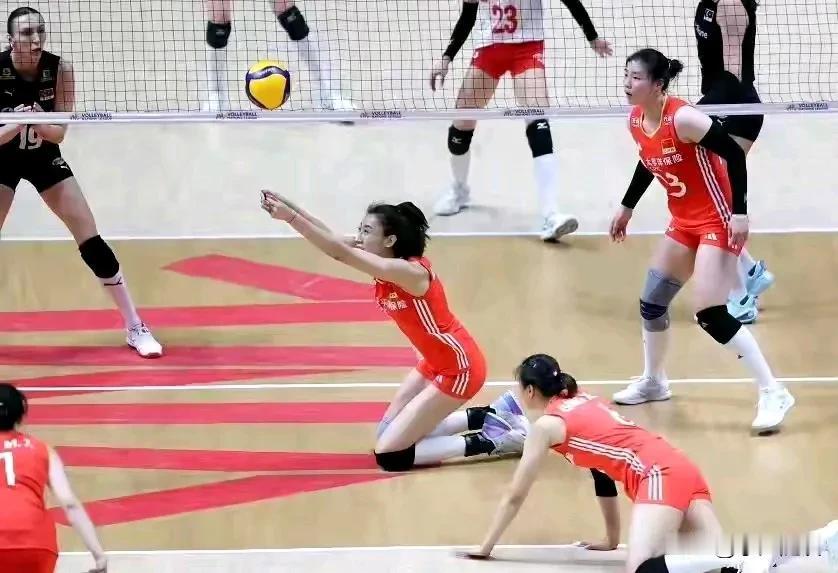 惊魂4赛点遭逆转！中国女排2