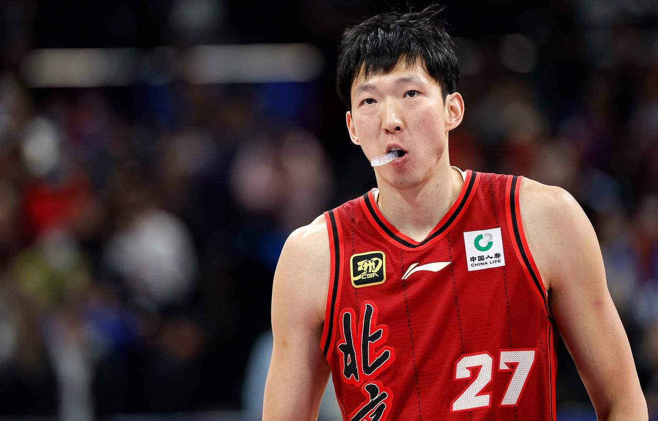 男篮八大主力强势集结！赵睿领衔周琦坐镇