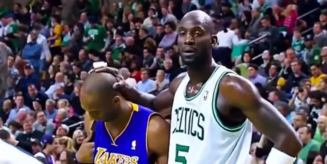 NBA摸头潜规则曝光