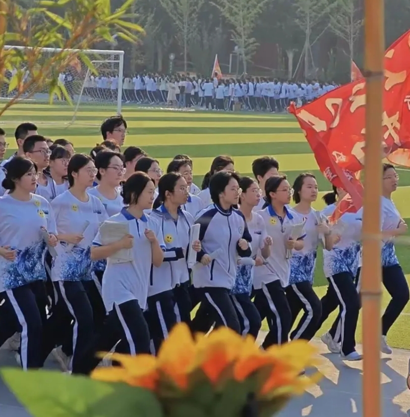 衡中高考再封神！晨跑碾压焦虑