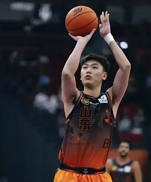 重磅！山东男篮六年‘灾星’终离队
