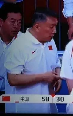 宫鲁鸣首秀遭质疑！中国女篮46分大胜却暴露致命短板