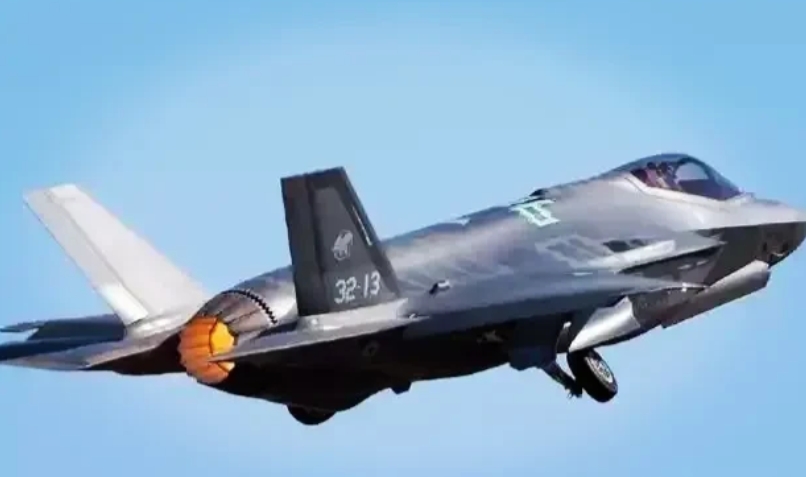 歼15对标F15